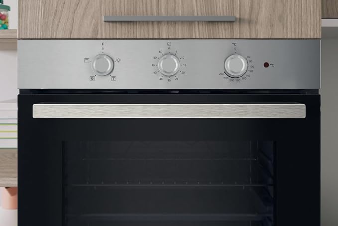 Forno da incasso Statico INDESIT mod.IOK32HX