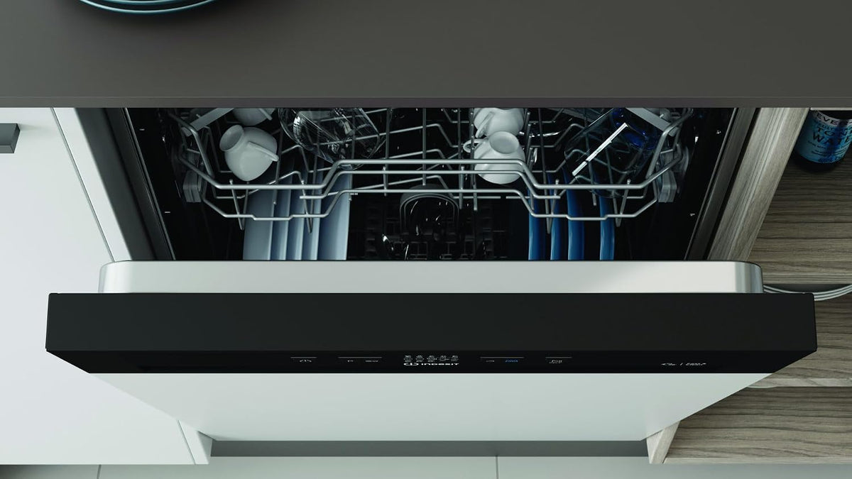 Lavastoviglie Indesit 14 coperti classe D Indesit