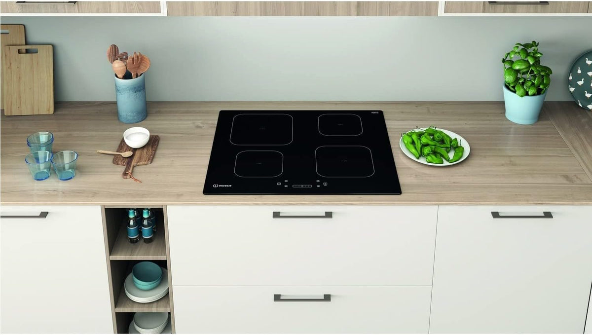 Piano cottura induzione Indesit IS 83Q60 NE